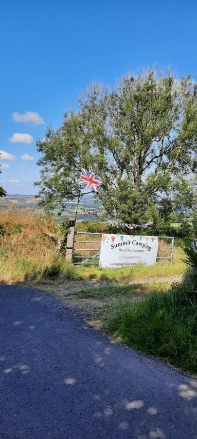 Summit Camping Kit Hill Cornwall Panoramic Views Grass Pitch From 15Pn Or Bella Bell Tent 75Pn Callington Εξωτερικό φωτογραφία