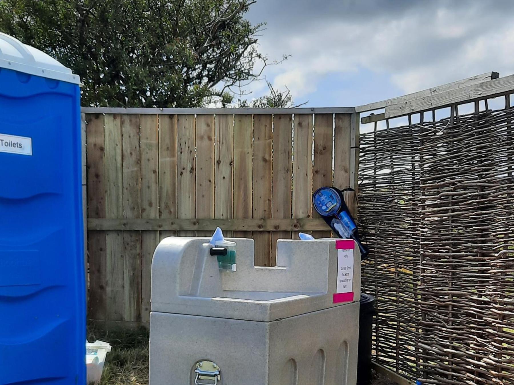 Summit Camping Kit Hill Cornwall Panoramic Views Grass Pitch From 15Pn Or Bella Bell Tent 75Pn Callington Εξωτερικό φωτογραφία